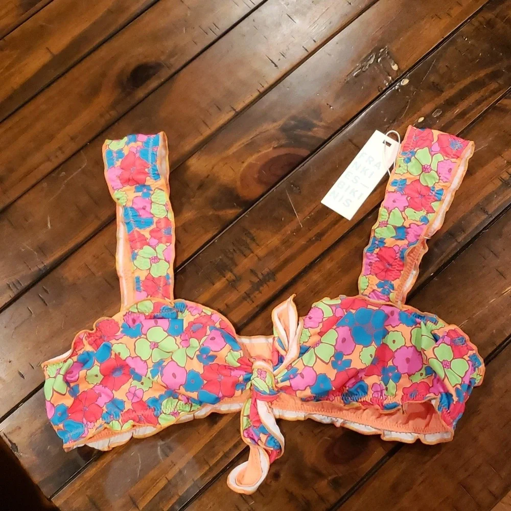 Frankie's bikinis colby bikini top